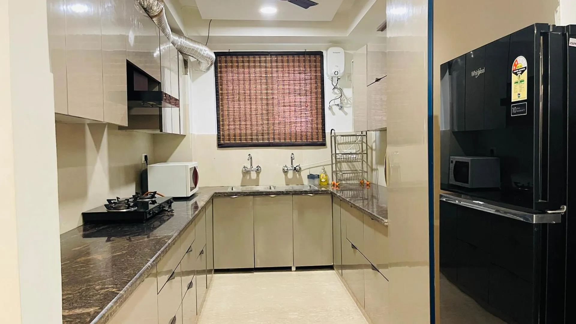 غورغاون Bedchambers Serviced Apartments, Ardee City الهند