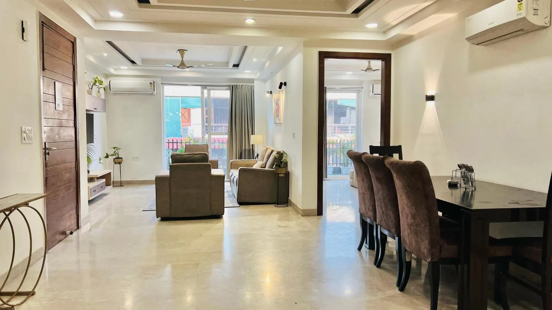 Apart Otel Bedchambers Serviced Apartments, Ardee City Gurgaon